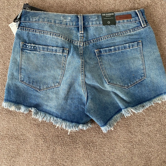 NWT- High Waisted Distressed Denim Shorts - Picture 2 of 5